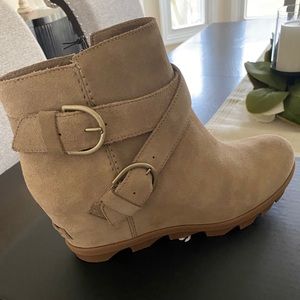 Sorel Joan of Artic Wedge II Buckle Boot